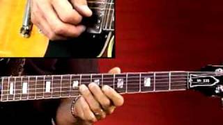 Blues Guitar Lesson  Larry Carlton  335 Blues  Jazzed Blues in Bb Soloing [upl. by Sinnaoi671]