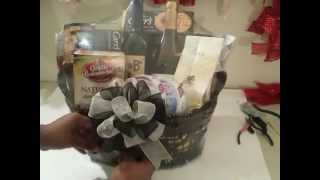 How to Make a Wine Basket [upl. by Bartosch458]