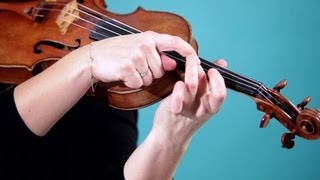 How to Do Vibrato  Violin Lessons [upl. by Suhsoj]