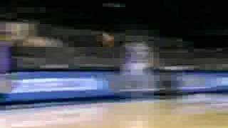 Vladimir Radmanovic Dunks On Tim Duncan [upl. by Remo]