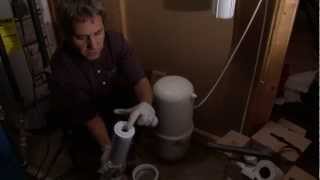 Countryside Ecowater demos a basic RO filter quick change [upl. by Ulrick707]