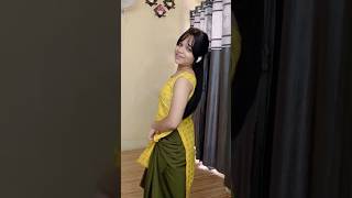 Kamariya lachke re viral short KK Indian girl 🥰dance video 💃 [upl. by Shaya]