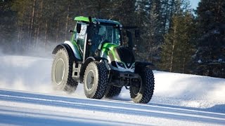 Tractor Valtra T234  Récord Guinness [upl. by Schaaff872]