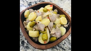 Mollejas con Guineos en Escabeche  Chicken Gizzards and Pickled Green Bananas [upl. by Seftton]