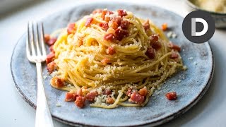 Easy Spaghetti Carbonara [upl. by Asirrac]