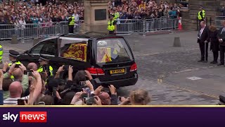 Queen Elizabeths coffin arrives in Edinburgh to thousands of people [upl. by Naic]