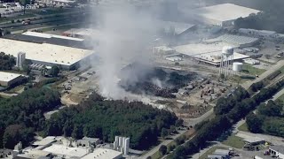 Georgia county extends shelterinplace advisory due to BioLab fire effects [upl. by Eydnarb]