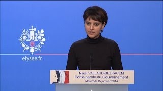 Najat VallaudBelkacem Julie Gayet aurait été quottotalement légitimequot pour la Villa Medicis  1501 [upl. by Keithley]