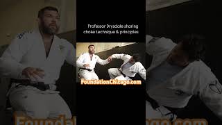 Professor Robert Drysdale demonstrates a choke amp discusses principles Zenith BJJ JiuJitsu MMA [upl. by Tara352]