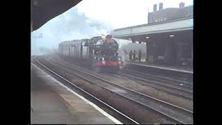 6024 heads North through Leamington Spa [upl. by Charmine]