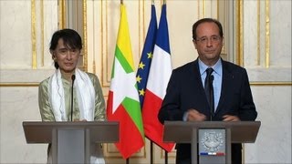 Hollande assure Aung San Suu Kyi du soutien de la France [upl. by Namref5]