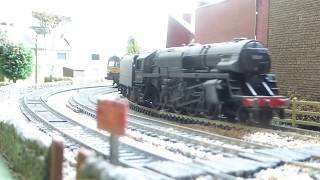 Hornby 9F FrancoCrosti 92025 with TTS Sound Fitted [upl. by Ennovaj]