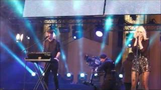 Glasperlenspiel quotEchtquot Silvester 20112012 Berlin HD [upl. by Adnovahs]