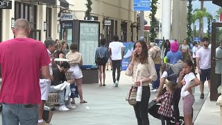 Shoppers fill stores to return gifts search for postholiday sales [upl. by Ikkim]