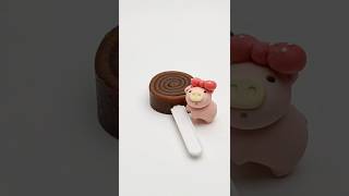 Little Pig Eats a Sweet Hawthorn Roll Delicious and Fun Snack Time SnackyPig FoodAdventure [upl. by Anay]