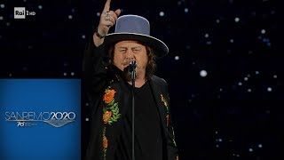 Sanremo 2020  Zucchero infiamma il palco dellAriston [upl. by Mutz922]