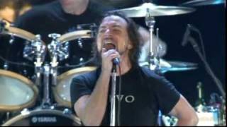 Pearl Jam  Alive  Hyde Park 2010 [upl. by Nnylhsa]