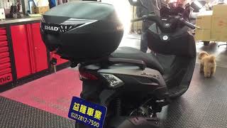 SYM JOYMAX Z 300 安裝 SHAD SH39後行李箱 產品介紹 cover by SYM SBC 益隆車業 YLMOTOR [upl. by Aicekal712]