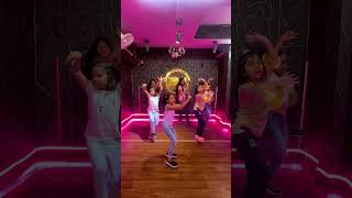 Gut de paranda 😝 dance bollywood dancecover trending dancevideo ytshortsindia viralshorts [upl. by Eelitan190]