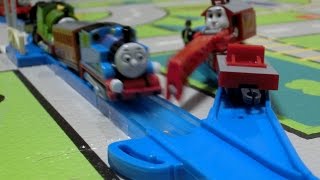 プラレール きかんしゃ トーマス 「ロッキー レールをしゅうりする」 Plarail Thomas and Friends Rocky fixes a rail [upl. by Milano160]