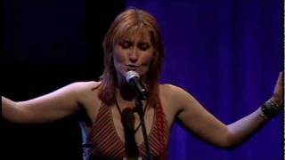 Eddi Reader sings quotKiteflyers Hillquot [upl. by Airt]