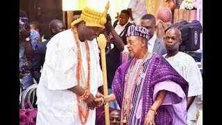 See Alaafin Of OyoOba Lamidi Gigantic Cake As Ooni Of Ife Sit Beside Him  His 80th Birthday Party [upl. by Leahcir]