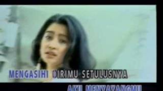 Bukan Aku Menolakmu  Desy Ratnasari Lagu Nostalgia  Tembang Kenangan 1995 [upl. by Alegre20]