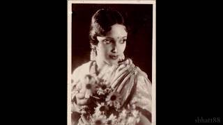 Karma 1933 Sab kuchh bhoole jhoola jhoole hanste khelen gaaye film Devika Rani [upl. by Belmonte]