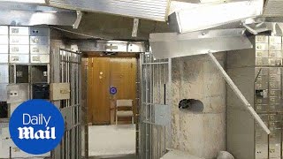 Met Police release detailed walkthrough of Hatton Garden heist [upl. by Colleen]