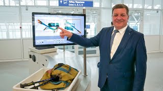 Neue Technik für Sicherheitskontrollen am Flughafen München Bayern [upl. by Einimod]