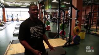 LaMichael James  Oregon Ducks Football Facilities  Autzen Stadium Tour Weight Room [upl. by Ainer957]