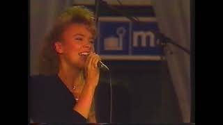 ARJA KORISEVA  REPPU JA REISSUMIES  LIVE 1990 [upl. by Ymmij182]