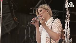 Cornelia Jakobs – Hold Me Closer LIVE at Hudikkalaset 2022 [upl. by Cawley]