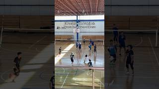 Nunca le saquen al libero en voleibol… o si voleibol volleyball volleyballserve [upl. by Nonarb3]