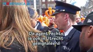 Dam en arrestatie van Joanna en Hans tijdens de abdicatie op 30 april 2013 [upl. by Llenral720]