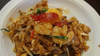 PENANG CHAR KWAY TEOW  Malaysian Street Food in Sentosa [upl. by Ettedualc952]