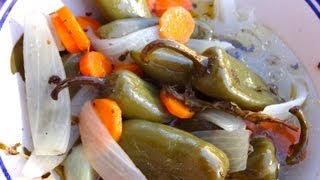 Jalapeños en Escabeche Chiles en Vinagre  Receta [upl. by Crofton672]