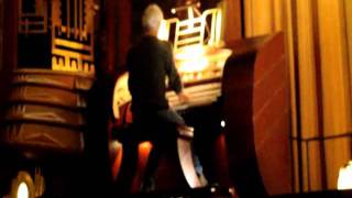 Eddie Ruhier plays a boogie at the Tuschinski Theatreorgan [upl. by Aisul413]