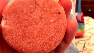 Lullaby Shampoo Bar LUSH COSMETICS  ReviewCalm amp Soothe Scalps [upl. by Ruhtra]