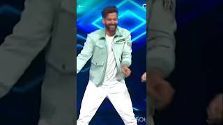 Hrithik Roshan recreates Ek pal ka jeena Dance part  4 hrithikroshan shorts youtubeshorts [upl. by Eleets327]