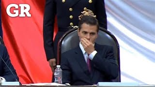 Las caras de EPN en la investidura [upl. by Leifer639]