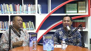 Podcast Perpustakaan amp Bedah Buku Dosen Institut STIAMI [upl. by Lacsap910]