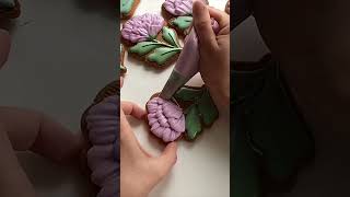 Flower cookies cookies sugarcookies baking cakedecorating flowers [upl. by Eiramrebma631]