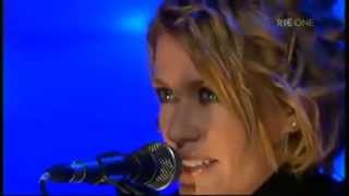 Cerys Matthews  Chardonnay Live [upl. by Hamaso]