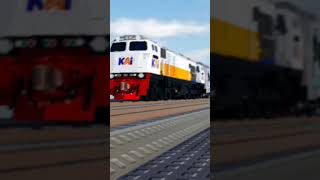 9 Traksi Wak 🗿👍 keretaapi kaiacces railfans viral fyp [upl. by Lopez]