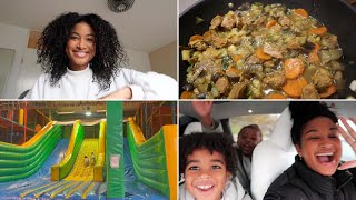 VLOG 582 KLEINE VERRASSING VOOR DE JONGENS amp SURINAAMSE BOULANGER MAKEN🇸🇷 [upl. by Iiette812]