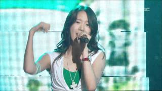 Girls Generation  Into The New World 소녀시대  다시 만난 세계 Music Core 20070915 [upl. by Gnouhk]