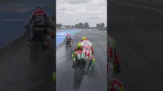 Duel rossi vs stoner yang berakhir crash😱😱 [upl. by Utta]