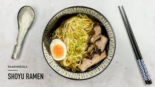 Shoyu ramen med krispigt sidfläsk [upl. by Zaneta]