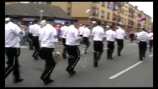 County Flute Band 4  Glasgow Walk July 09 [upl. by Elimay]